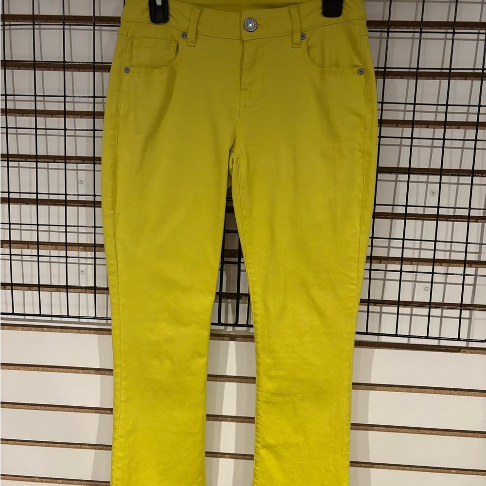 Cabi Kick Back Flare nwt